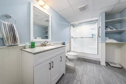 Bath - 72 Grey Hawk Dr, Mashpee, MA 02649 photo 3 of 3
