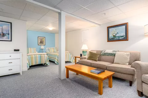 Bedroom - 72 Grey Hawk Dr, Mashpee, MA 02649 photo 4 of 4