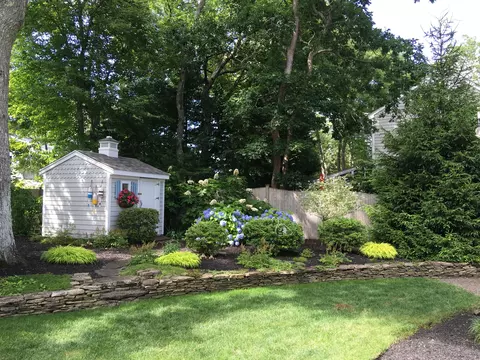 Exterior - 23 Seabreeze Dr, Bourne, MA 02532 photo 4 of 5