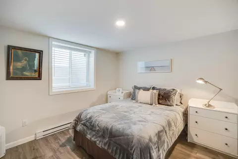 Bedroom - 240 Braggs Ln, Barnstable, MA 02630 photo 8 of 8