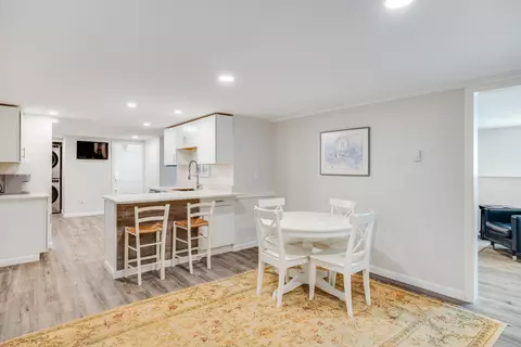 Dining - 240 Braggs Ln, Barnstable, MA 02630 photo 5 of 5