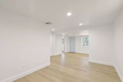 49 Shore Ave, Wareham, MA 02571 photo 6