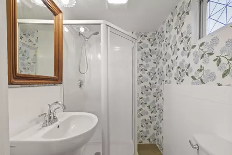 49 Shore Ave, Wareham, MA 02571 photo 8