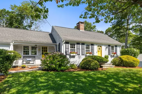 26 Captain Chase Rd, South Yarmouth, MA 02664