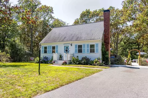 18 Sconset Cir, Sandwich, MA 02563