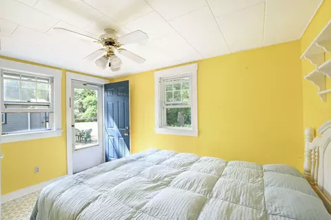 Bedroom - 7 Freeman St, Bourne, MA 02532 photo 2 of 3