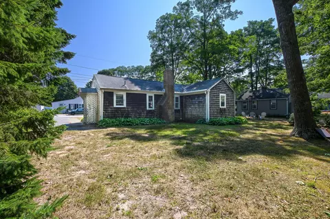 Exterior - 7 Freeman St, Bourne, MA 02532 photo 3 of 3