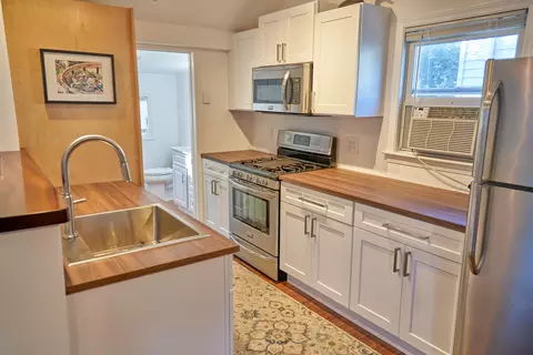 5 Gardonia St, Wareham, MA 02571 photo 7