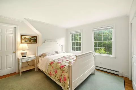 Bedroom - 81 Falling Leaf Ln, Osterville, MA 02655 photo 4 of 7