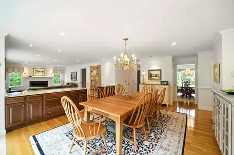 Dining - 81 Falling Leaf Ln, Osterville, MA 02655 photo 2 of 4