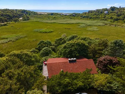 25 Resolution Rd, Truro, MA 02666