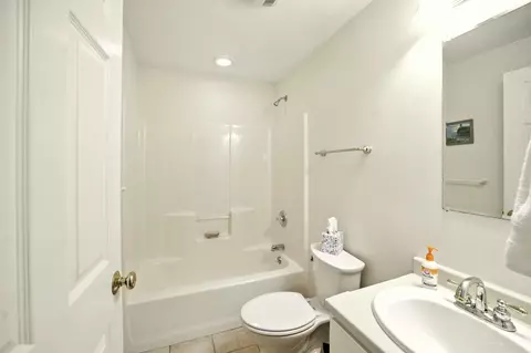 14 Sandview Ter, Mashpee, MA 02649 photo 3