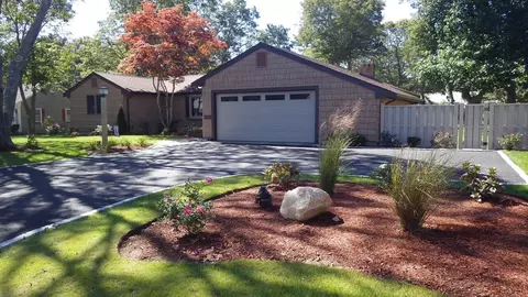 85 Keel Cape Dr, South Yarmouth, MA 02664