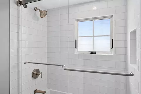 Bath - 65 Harmes Way, Eastham, MA 02642 photo 5 of 5