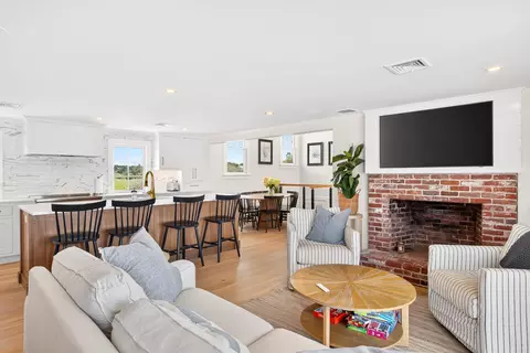 Living - 65 Harmes Way, Eastham, MA 02642 photo 5 of 5