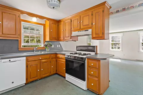 Kitchen - 426 Old Post Rd, Cotuit, MA 02635 photo 1 of 2