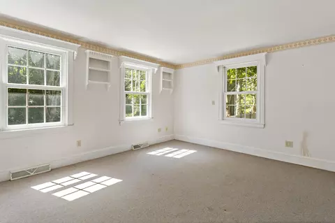 Bedroom - 426 Old Post Rd, Cotuit, MA 02635 photo 1 of 3