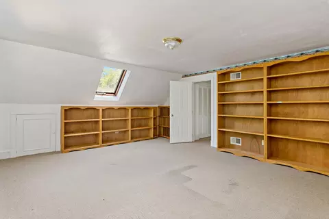 Bedroom - 426 Old Post Rd, Cotuit, MA 02635 photo 3 of 3