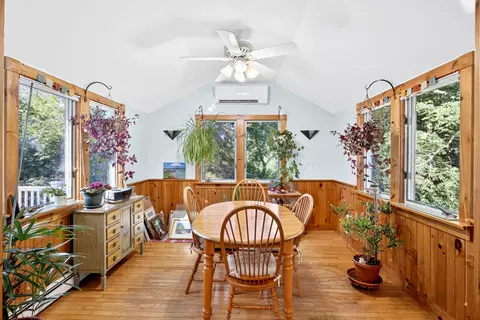 Dining - 11 Whelpley Rd, Eastham, MA 02642 photo 2 of 3