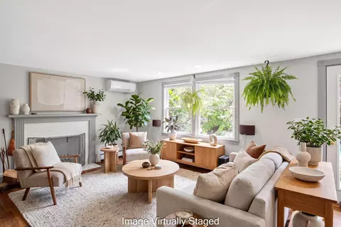 Living - 11 Whelpley Rd, Eastham, MA 02642 photo 2 of 3