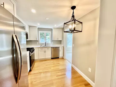 6 Masters Ct, Mashpee, MA 02649 photo 18