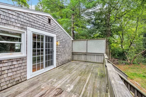 95 Lake Ave, East Wareham, MA 02538 photo 31