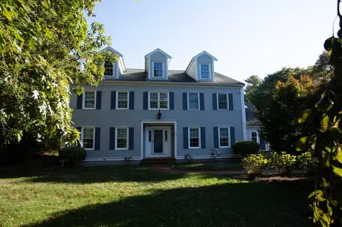 174 Little River Rd, Cotuit, MA 02635