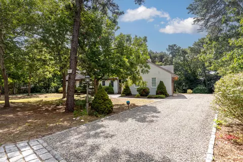 100 Thoreau Dr, Eastham, MA 02642 photo 2