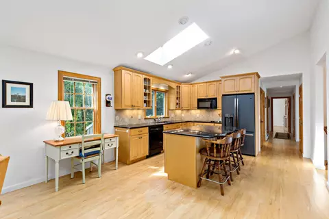 100 Thoreau Dr, Eastham, MA 02642 photo 11