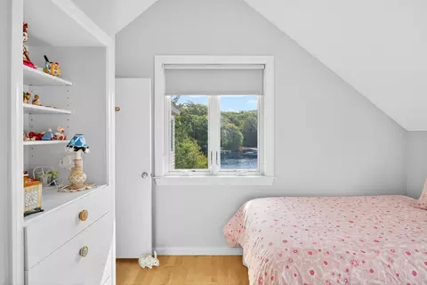Bedroom - 49 Lakeside Dr, Centerville, MA 02632 photo 12 of 14
