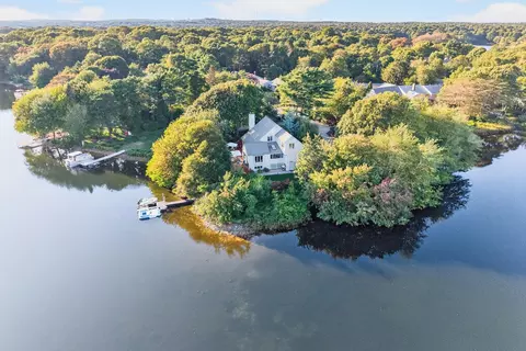 View/Area - 49 Lakeside Dr, Centerville, MA 02632 photo 3 of 10