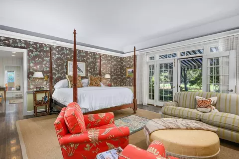 Bedroom - 245 N Bay Rd, Osterville, MA 02655 photo 1 of 5