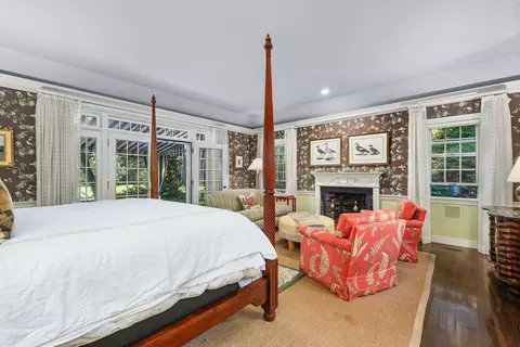 Bedroom - 245 N Bay Rd, Osterville, MA 02655 photo 2 of 5