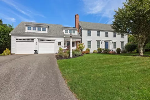 2 Bassett Woods Rd, Harwich, MA 02645