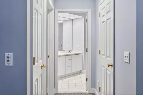 Entry Way - 6 Mayfair Ct, Mashpee, MA 02649 photo 3 of 3