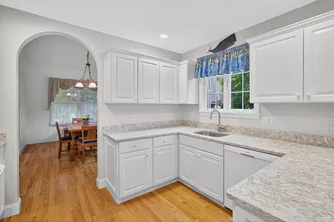 Kitchen - 6 Mayfair Ct, Mashpee, MA 02649 photo 1 of 7