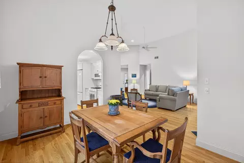 Dining - 6 Mayfair Ct, Mashpee, MA 02649 photo 5 of 7