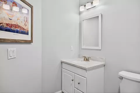 Bath - 6 Mayfair Ct, Mashpee, MA 02649 photo 4 of 5