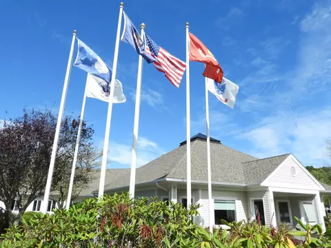 181 Leisure Green Dr, Mashpee, MA 02649
