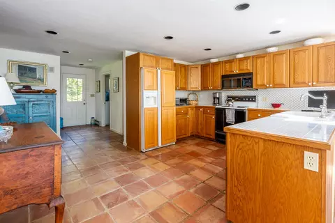 498 Elliott Rd, Centerville, MA 02632 photo 17