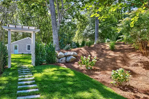 131 Timberlane Dr, Mashpee, MA 02649 photo 11