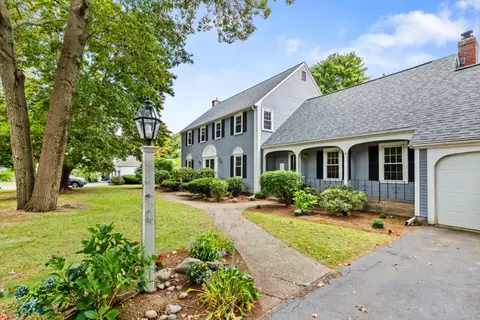 108 Indian Spring Rd, Milton, MA 02186