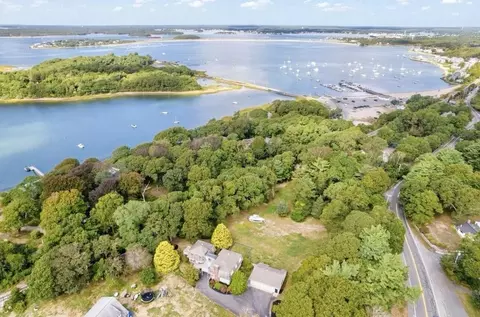 566 Shore Rd, Pocasset, MA 02559
