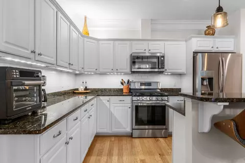 Kitchen - 116 Grey Hawk Dr, Mashpee, MA 02649 photo 2 of 3