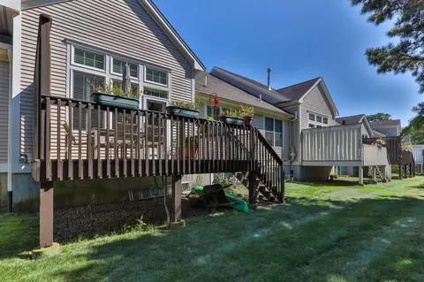 Exterior - 116 Grey Hawk Dr, Mashpee, MA 02649 photo 10 of 17