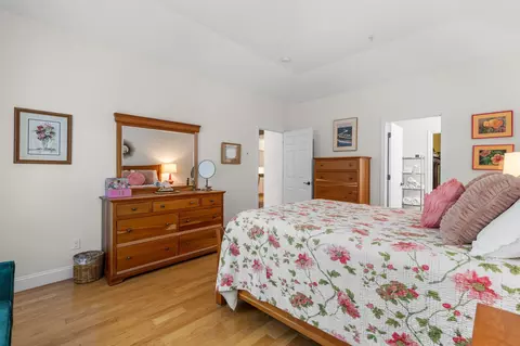 Bedroom - 116 Grey Hawk Dr, Mashpee, MA 02649 photo 3 of 4
