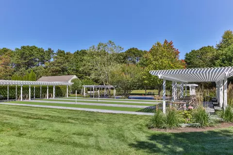 Exterior - 116 Grey Hawk Dr, Mashpee, MA 02649 photo 12 of 17