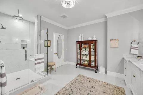 Bath - 45 Simons Rd #A, Mashpee, MA 02649 photo 1 of 4