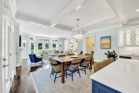 Dining - 45 Simons Rd #A, Mashpee, MA 02649 photo 2 of 3