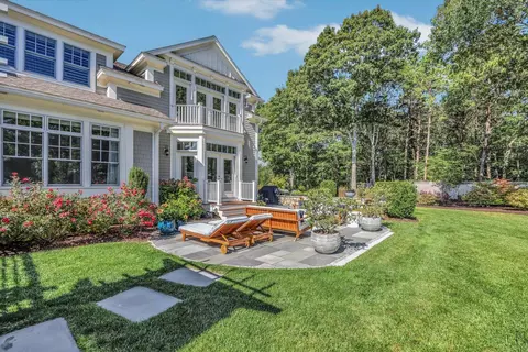 Exterior - 45 Simons Rd #A, Mashpee, MA 02649 photo 6 of 11